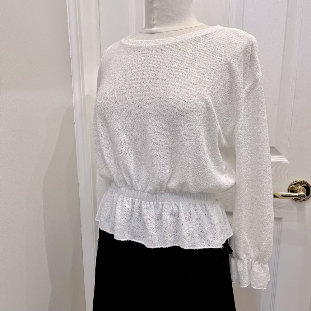 ❣️2/$15 ZARA Peplum White Top